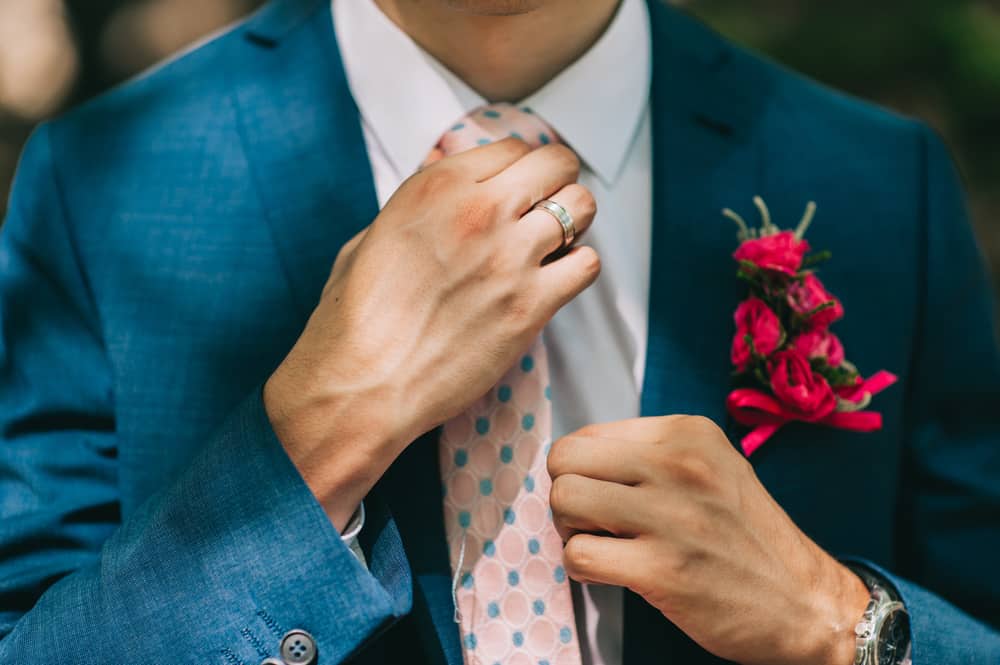 【結婚式のネクタイマナー】ハズさない色柄の選び方特集2019