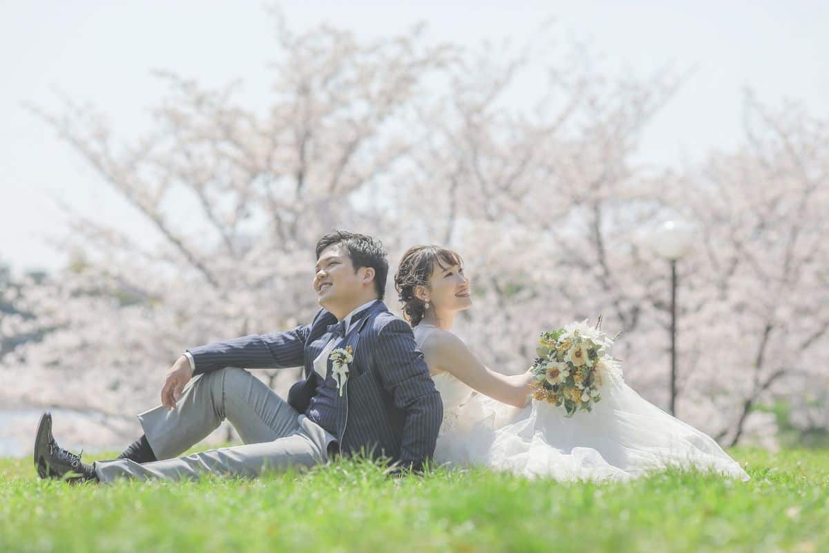 《結婚式場の見積もり》損をしない節約ポイント！のカバー写真 0.6666666666666666