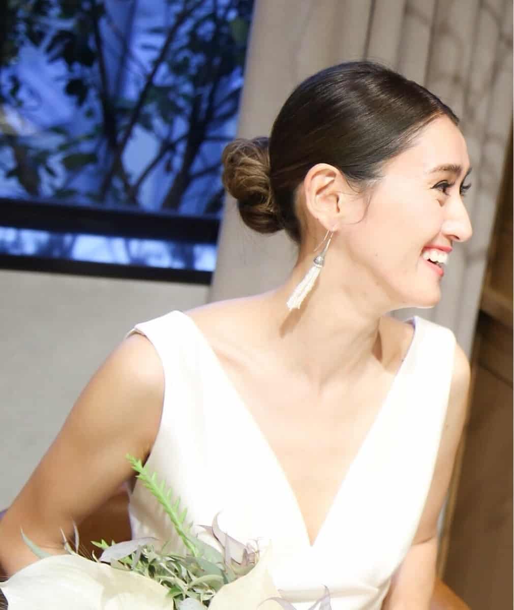 とにかくカッコいい タイトシニヨンスタイル10選 ウェディングニュース
