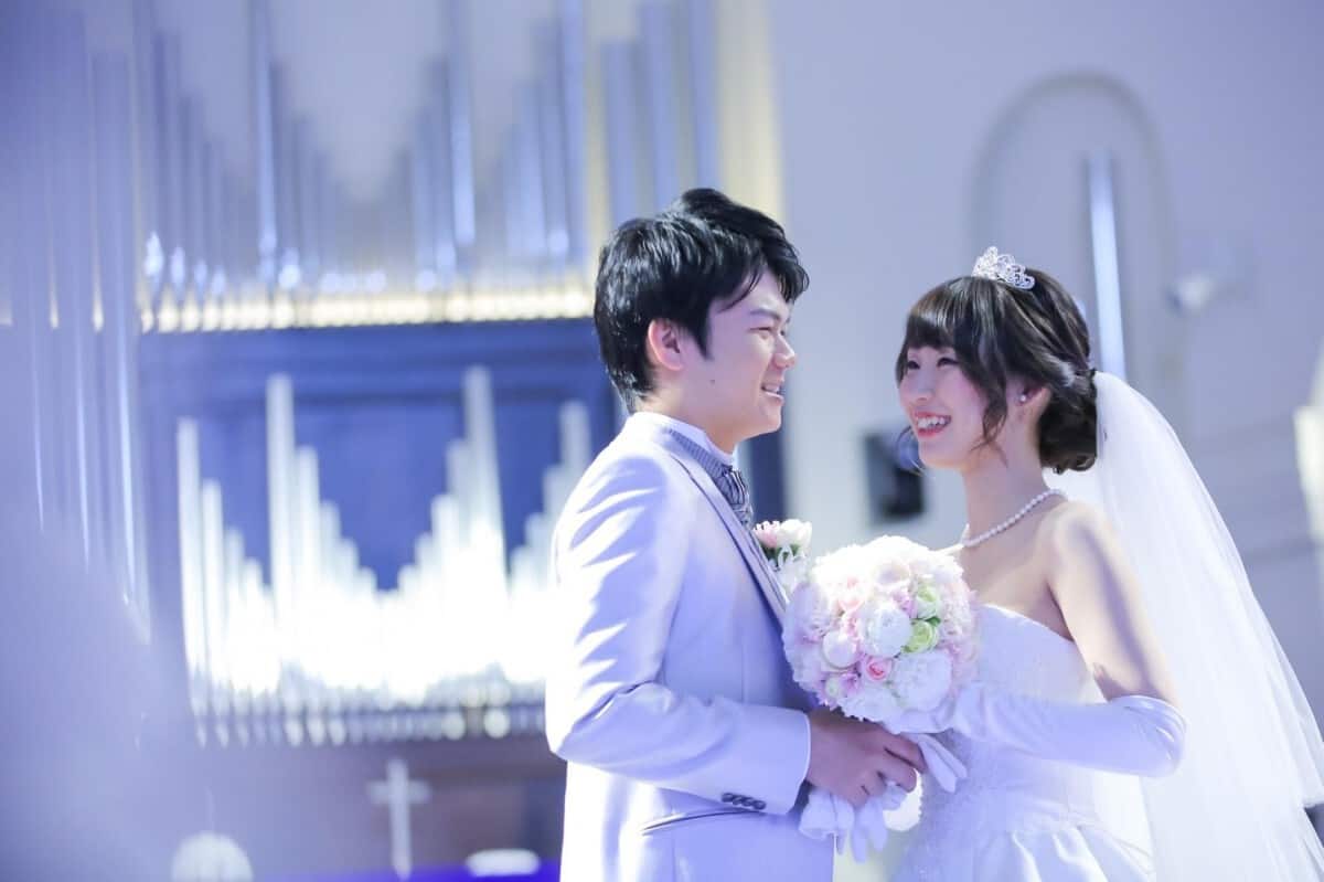 結婚式場をアニヴェルセル 江坂に決めた理由！迷った式場はどこ？sp__weddingさんにインタビュー♡のカバー写真 0.6658333333333334