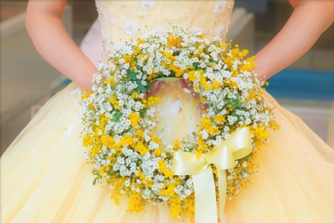 結婚式にぴったりの【2月】の誕生花と花言葉は？29日まで総まとめ♡のカバー写真 0.669165885660731