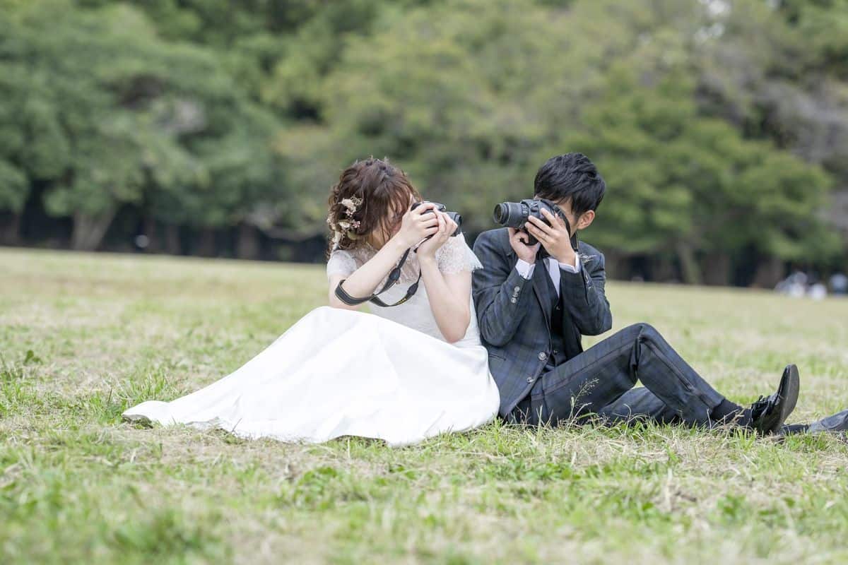 初心者でもお金をかけずにハイクオリティに撮れる♡セルフ前撮り実例20選のカバー写真 0.6666666666666666