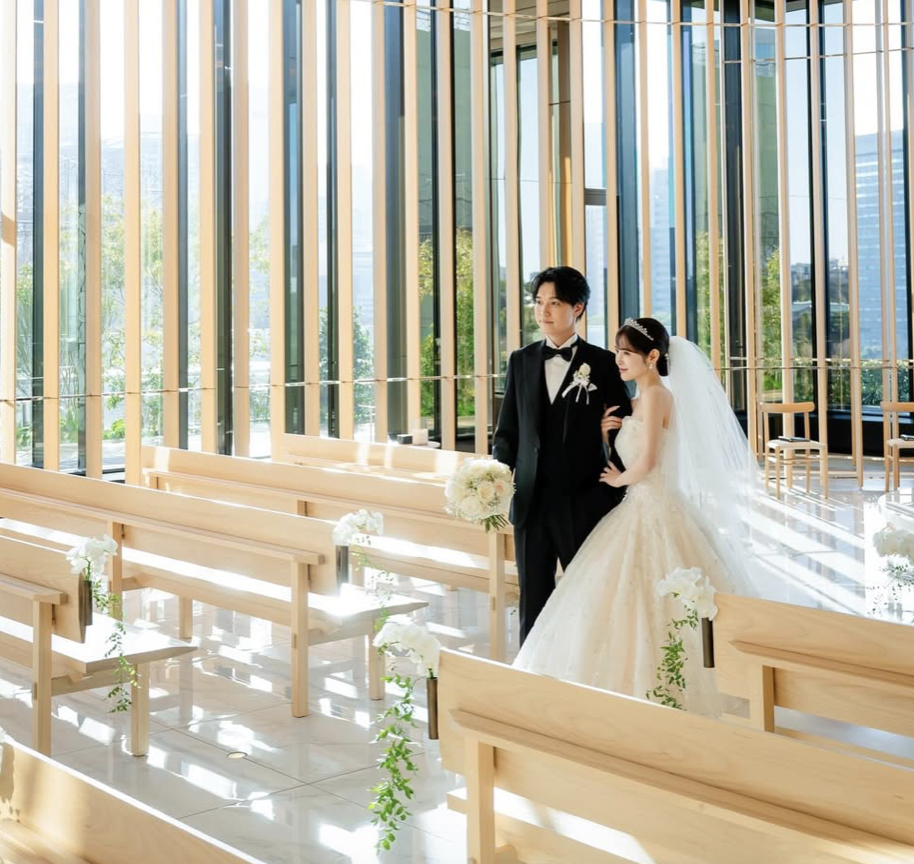 結婚式場探しは『口コミ』をチェック!!見るべき5つのポイントはこれ♡のカバー写真 0.9452954048140044