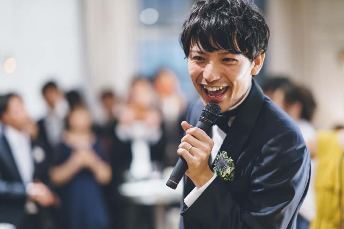 結婚式二次会をクイズで盛り上げ！新郎新婦の鉄板ネタからゲスト参加型のゲーム形式まで問題例100通りのカバー写真 0.6666666666666666