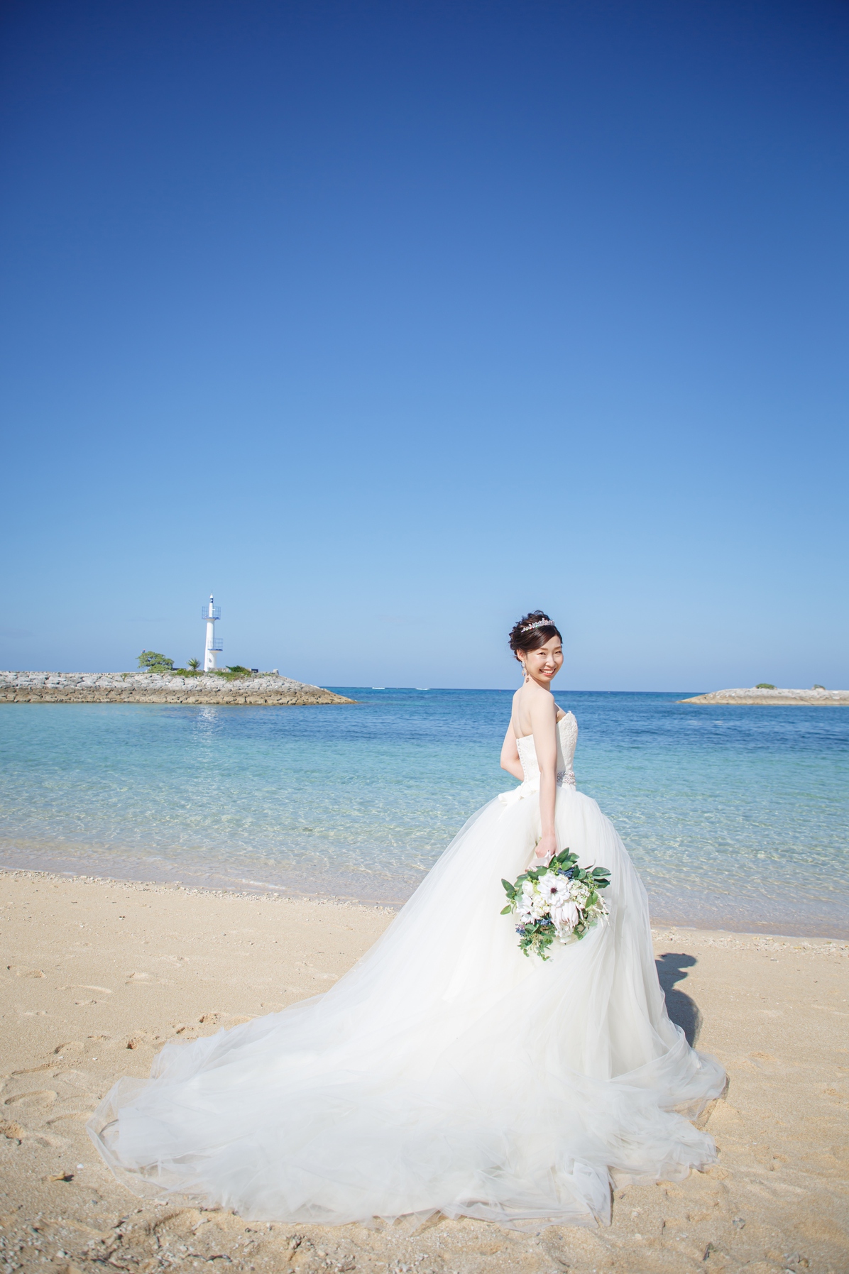 アートグレイス オーシャンフロントガーデンチャペル 沖縄で結婚式