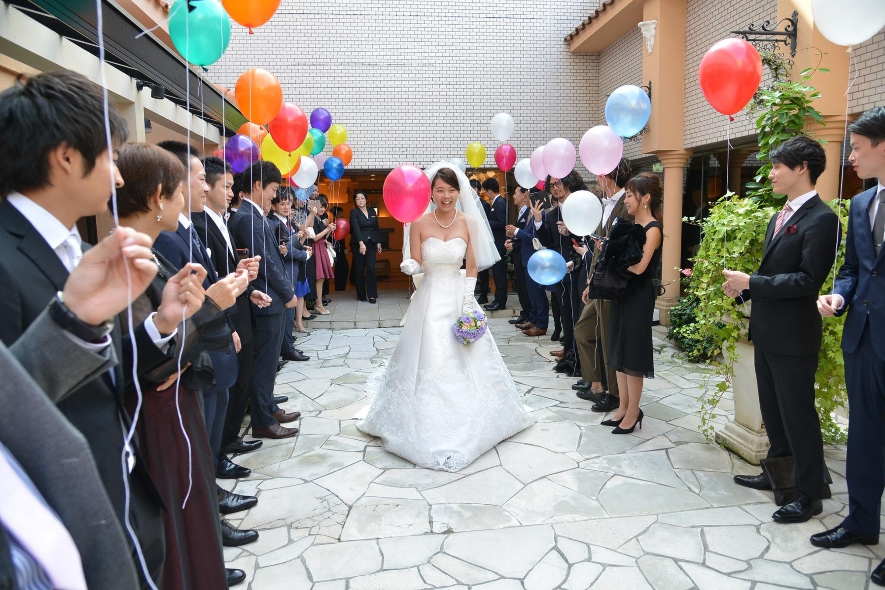 新横浜 国際 ホテル 結婚 式 費用