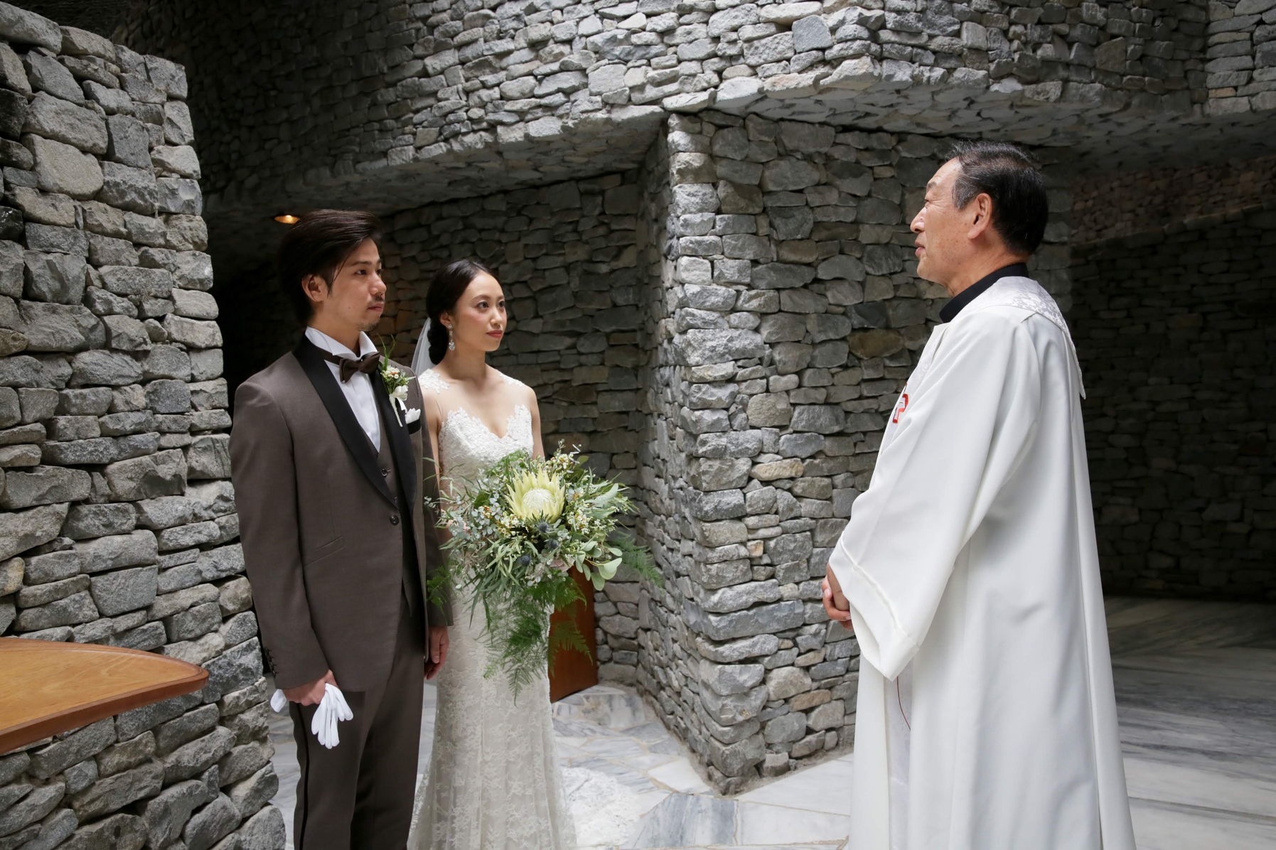 費用実例 50件 石の教会 内村鑑三記念堂 結婚式場探しはウェディングニュース