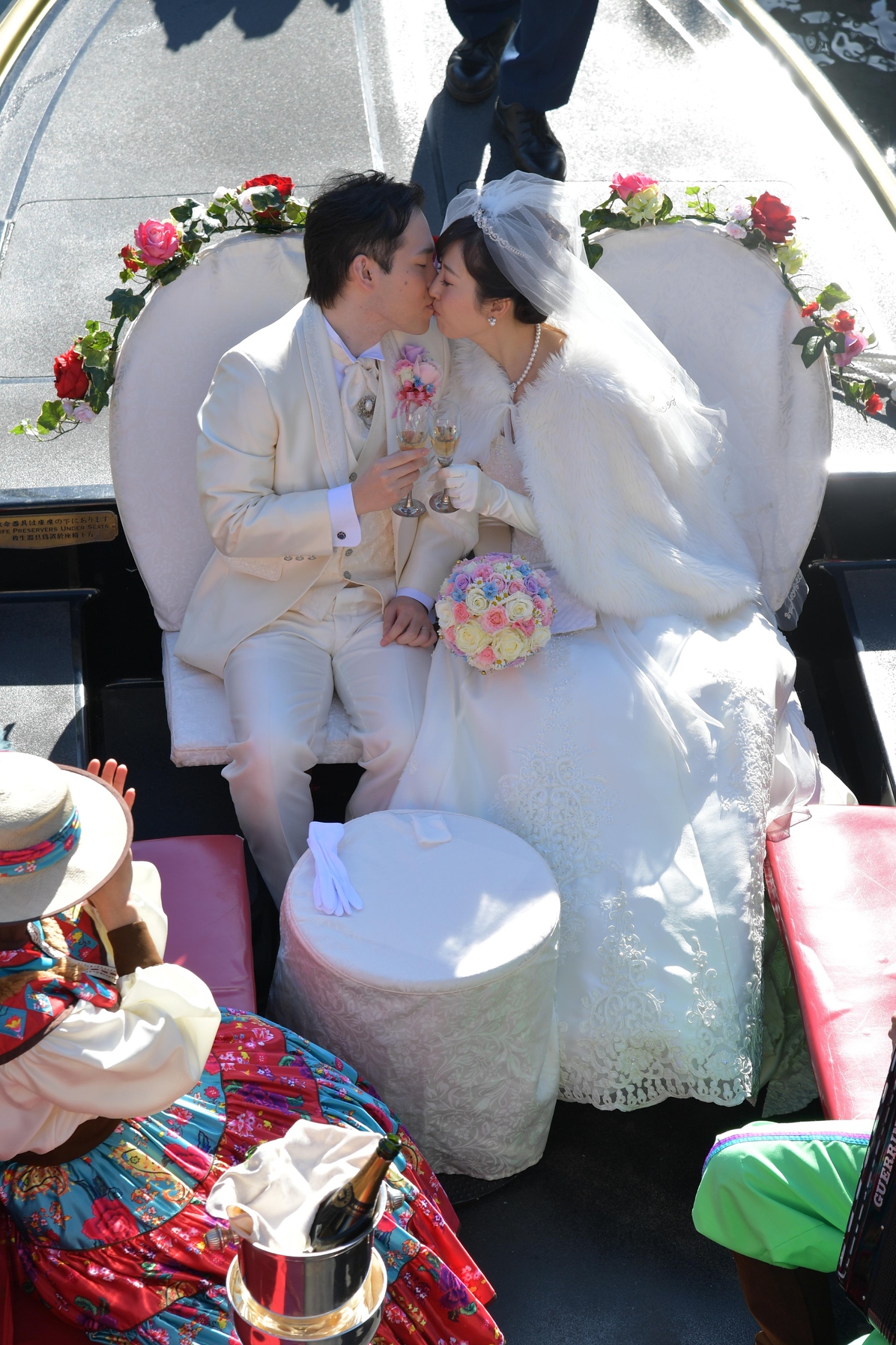 先輩花嫁anayasugar119さんのセレナータ イン ヴェネツィアン ゴンドラのアルバム写真まとめ ウェディングニュースブライズ