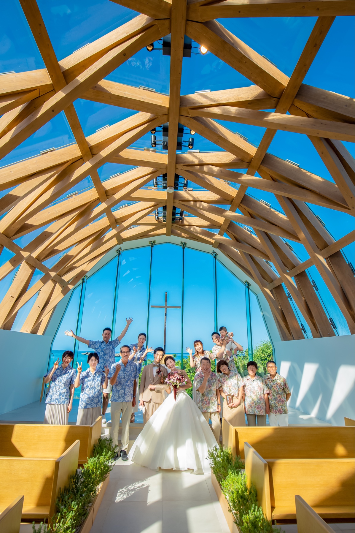 瀬良垣島教会で結婚式 ウェディングニュース