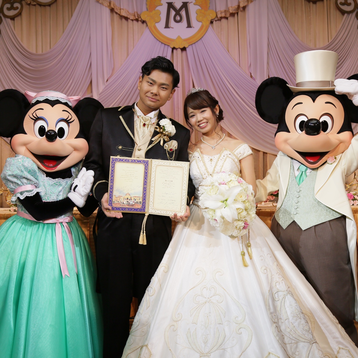 ディズニーランド 結婚式 費用 2人