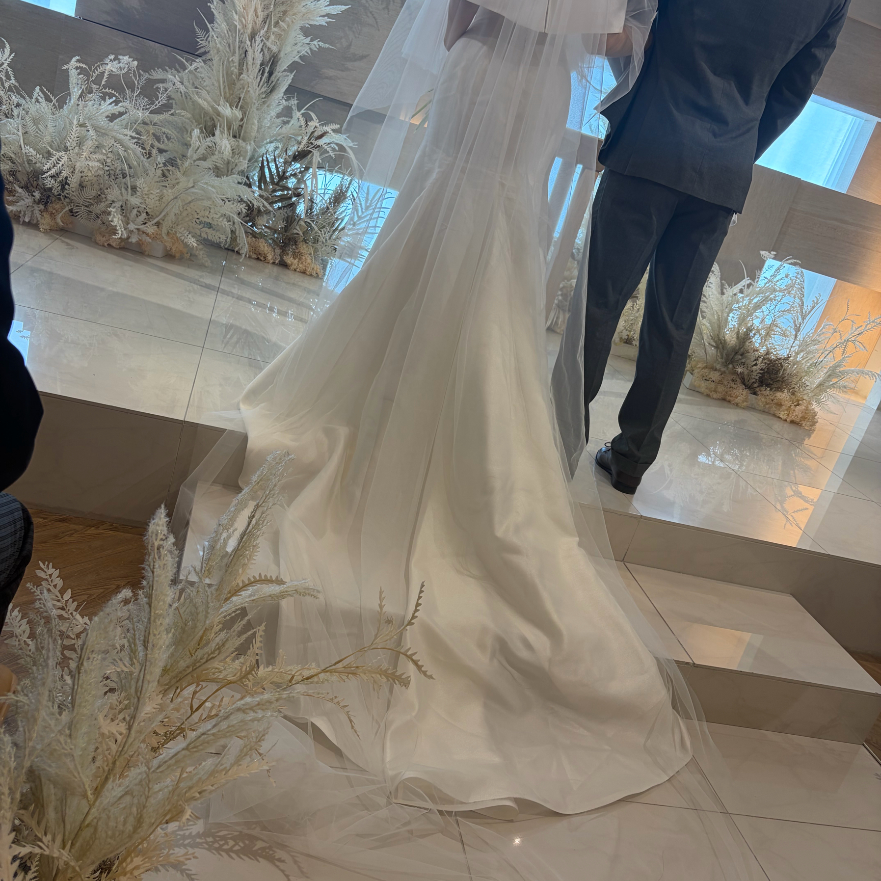 knwd__30_ambさんのカバー画像